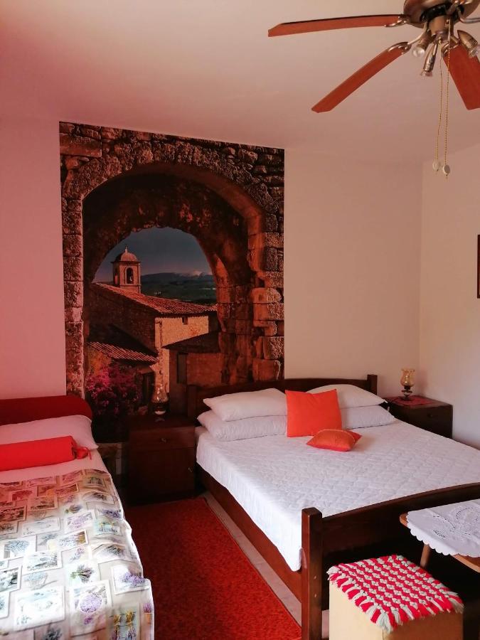 2 L Apartment Jablanac Bagian luar foto